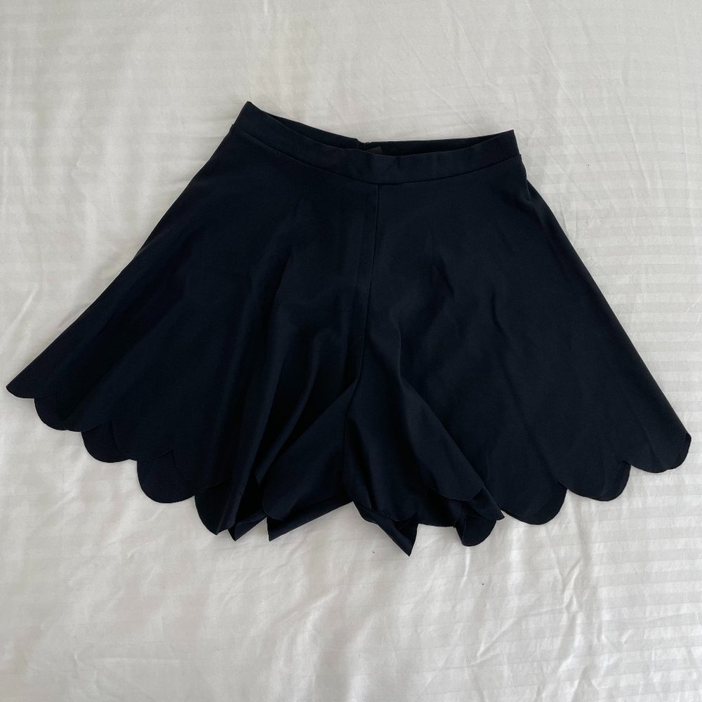 Blackmilk Shorties (M)